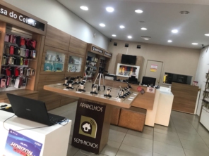 Foto de Casa do Celular em Ourinhos, SP por Solutudo