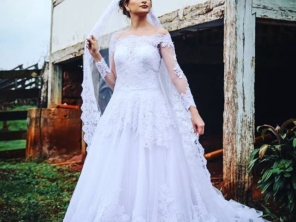 Foto de Silvânia Noivas em Mineiros, GO por Solutudo