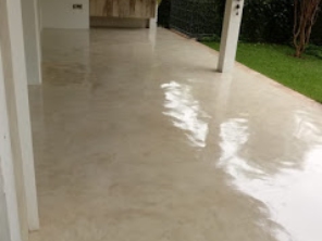 Foto de CQ Decor - Cimento Queimado em Jundiaí, SP por Solutudo