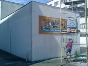 Foto de JR Pinturas - Costa e Silva em Joinville, SC por Solutudo