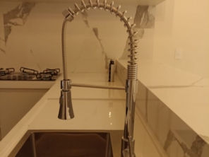 Foto de Casa do Porcelanato FB em Adamantina, SP por Solutudo