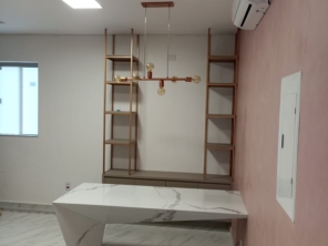 Foto de Casa do Porcelanato FB em Adamantina, SP por Solutudo