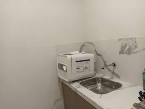 Foto de Casa do Porcelanato FB em Adamantina, SP por Solutudo