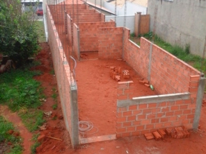 Foto de Finit Empreendimentos em Botucatu, SP por Solutudo