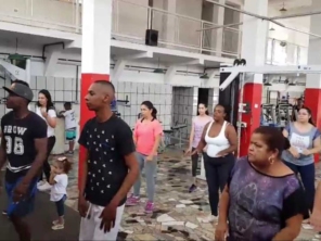 Nós da Omega Gym temos uma localização privilegiada e de fácil acesso.

Sempre oferecemos o desenvolvimento de atividades físicas que proporcionem prazer, satisfação e bem estar. Levando em conta a sua saúde física e emocional.

Somos uma equipe de profissionais, e estamos a disposição para atender seus objetivos, expectativas e necessidades. Nosso maior desejo é que seu investimento seja valorizado e que todos tenham uma melhora na qualidade de vida.