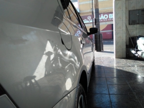 Foto de Esteticar Garagem em Assis, SP por Solutudo
