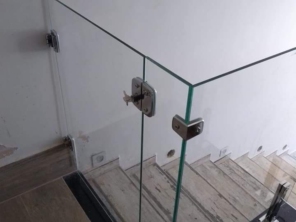 Guarda Corpo com Porta e Fechadura