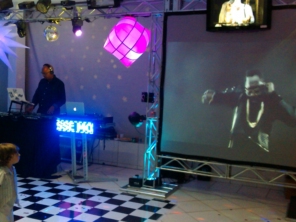 Foto de DJ Adriano Ribeiro em Jundiaí, SP por Solutudo