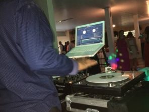 Foto de DJ Adriano Ribeiro em Jundiaí, SP por Solutudo