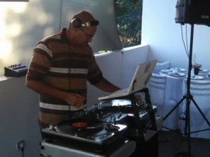 Foto de DJ Adriano Ribeiro em Jundiaí, SP por Solutudo