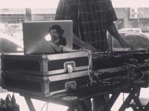 Foto de DJ Adriano Ribeiro em Jundiaí, SP por Solutudo
