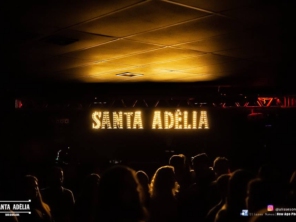 Foto de Adélia Pub em Tietê, SP por Solutudo