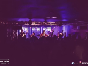Foto de Adélia Pub em Tietê, SP por Solutudo