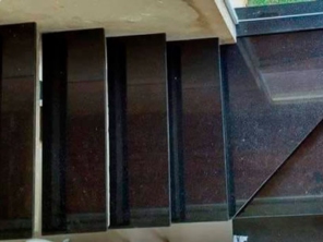 Foto de Marfil Mármores e Granitos em Botucatu, SP por Solutudo