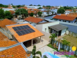 Foto de PROENGE 34anos Solar Fotovoltaica em Boituva, SP por Solutudo