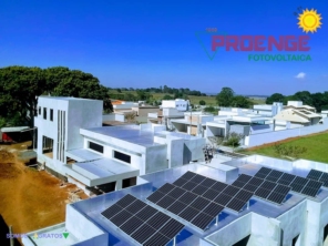 Foto de PROENGE 34anos Solar Fotovoltaica em Boituva, SP por Solutudo