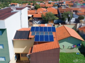 Foto de PROENGE 34anos Solar Fotovoltaica em Boituva, SP por Solutudo
