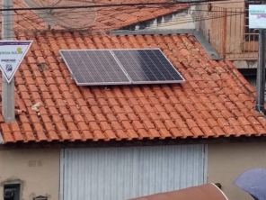 Foto de PROENGE 34anos Solar Fotovoltaica em Boituva, SP por Solutudo
