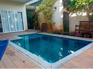 Foto de Piscinas & Cia Bauru em Bauru, SP por Solutudo
