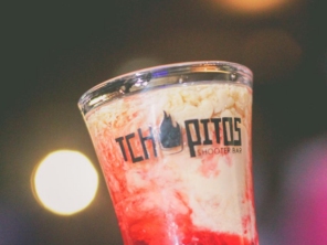Foto de Tchupitos Shooter Bar em Joinville, SC por Solutudo