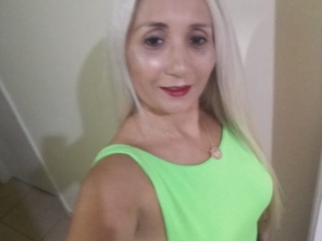 Foto de Márcia Santos Massoterapeuta em Marília, SP por Solutudo