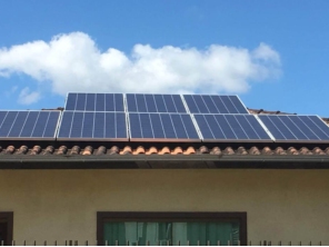 Foto de JIG Solar - Energia Solar Joinville em Joinville, SC por Solutudo