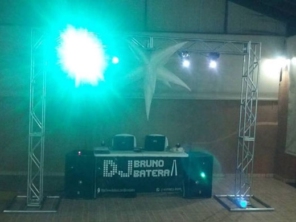 Foto de DJ Bruno Batera Som - Iluminação em Lençóis Paulista, SP por Solutudo