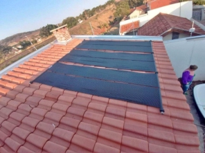 Foto de Madri Piscinas em Botucatu, SP por Solutudo