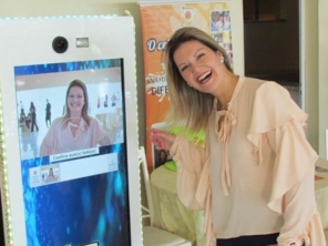 Foto de Apresentadora Michelle Weber em Itatiba, SP por Solutudo