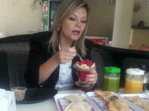 Foto de Apresentadora Michelle Weber em Itatiba, SP por Solutudo