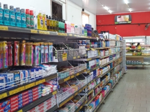 Foto de Simão Supermercado em Jaú, SP por Solutudo