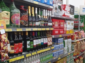 Foto de Simão Supermercado em Jaú, SP por Solutudo