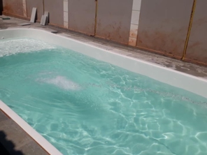 Foto de Club Piscinas Araçatuba em Araçatuba, SP por Solutudo