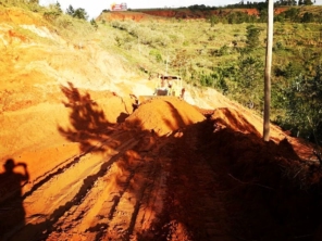 Foto de CJC Terraplenagem e Construção Civil em Botucatu, SP por Solutudo