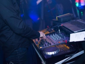 Foto de DJ Francisco Ramos em Jundiaí, SP por Solutudo