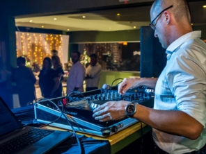 Foto de DJ Francisco Ramos em Jundiaí, SP por Solutudo