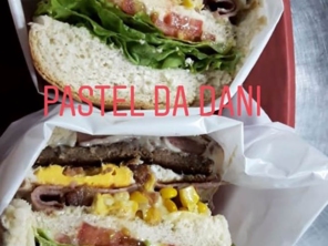 Foto de Pastel da Dani em Marília, SP por Solutudo