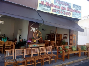 Foto de Peroba A Beleza do Rústico em Marília, SP por Solutudo