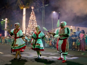 Foto de Natal de Águas e Luzes 2024 - Foz do Iguaçu em Foz do Iguaçu, PR por Solutudo