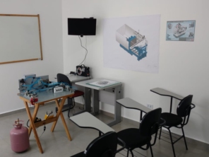 Foto de High Tech Technical English Course em Boituva, SP por Solutudo