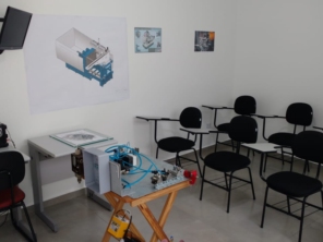 Foto de High Tech Technical English Course em Boituva, SP por Solutudo