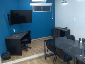 Foto de Santiago Office em Boituva, SP por Solutudo