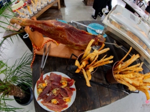 Foto de Wal Buffet em Itatiba, SP por Solutudo