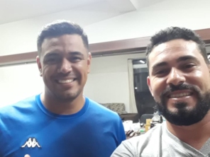 Foto de Sr. Barbeiro em Botucatu, SP por Solutudo