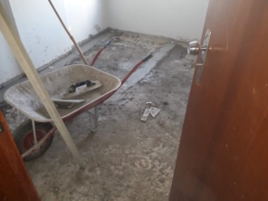 Foto de Essi Construções E Reformas em Goiânia, GO por Solutudo