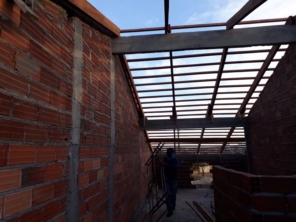 Foto de Essi Construções E Reformas em Goiânia, GO por Solutudo