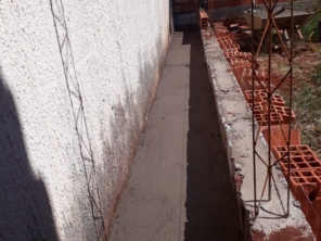 Foto de Essi Construções E Reformas em Goiânia, GO por Solutudo