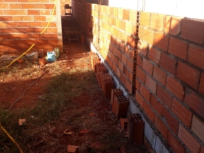 Foto de Essi Construções E Reformas em Goiânia, GO por Solutudo