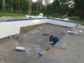 Foto de Essi Construções E Reformas em Goiânia, GO por Solutudo