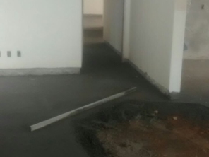 Foto de Essi Construções E Reformas em Goiânia, GO por Solutudo
